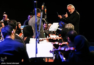  سید محمد میرزمانی رهبر ارکستر