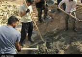 خدمترسانی جمعیت دانشجویی امام حسن(ع) به حاشیهنشینان زاهدان / از توزیع سبد کالا تا بهسازی مسکن