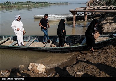 تردد خطرناک اهالی روستاهای عنافچه با قایق