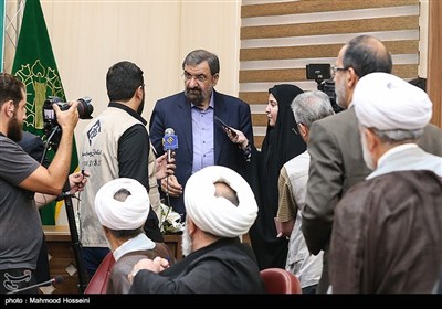 محسن رضایی دبیر مجمع تشخیص مصلحت نظام در پایان جلسه هم اندیشی بزرگداشت یوم الله 13 آبان