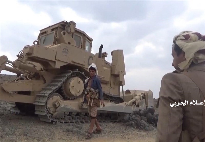 نیروهای مسلح یمن: بدون لغو محاصره صلح ممکن نیست/ هلاکت 1000 مزدور و اسارت 2000 نفر دیگر+ فیلم