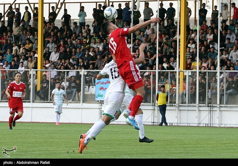 لیگ برتر فوتبال| تساوی، حاصل تلاش تراکتور و شاهین در 45 دقیقه اول
