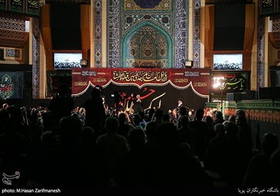 عزاداری شب آخر محرم در مسجد جامع امام سجاد (ع)