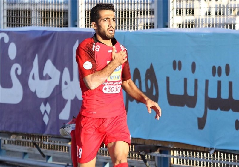 Persepolis Midfielder Amiri Linked with Qatari Club
