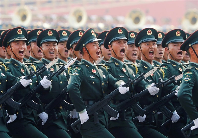 China Shows off Hypersonic Missiles, Stealth Drones at National Day Parade (+Video)
