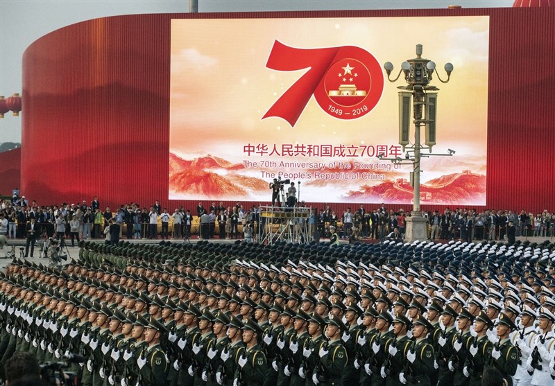 گزارش| جمهوری خلق چین و رژه ای با چاشنی موشک و هشدار