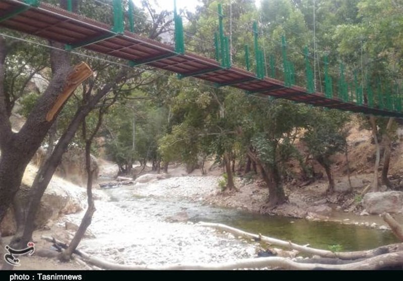 نصب پل معلق در رؤیایی‌ترین دره ایران؛ دسترسی گردشگران تسهیل می‌شود