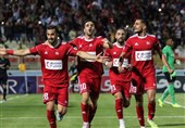 لیگ برتر فوتبال|‌ تراکتور با شکست ذوب‌آهن جای سپاهان را در جدول گرفت