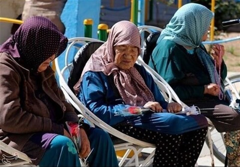 کاشان| 70 درصدی هزینه نگهداری سالمندان توسط خیران پرداخت می‌شود