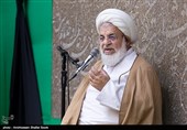 امام جمعه یزد: مشکل استکبار با ایران اصل انقلاب  و اسلام است