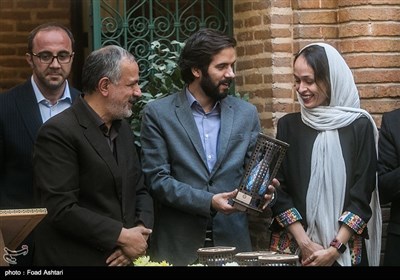 مراسم تقدیر از احیا‌کنندگان خانه‌های قدیمی منطقه 11 تهران 