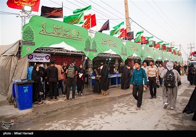 موکب های پذیرایی از زایرین اربعین حسینی در مرز شلمچه