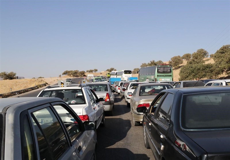 اخبار اربعین 98| ترافیک در محور اسلام آبادغرب تا بیستون نیمه سنگین است