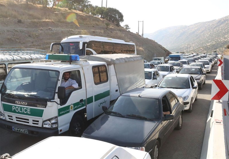 ترافیک سنگین در جاده چالوس/ ترافیک نیمه سنگین در محور مهران-حمیل