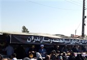 موکب داران مازنی در کشور عراق به زائران سالار شهیدان خدمت میکنند