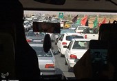 اخبار اربعین 98 |برخورد جدی با متخلفان افزایش نرخ کرایه در مهران / هزینه پارکینگ برای 10 روز 50 هزار تومان است