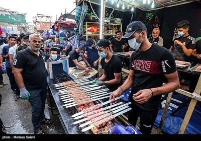 موکبهای خدمت رسانی به زائرین اربعین حسینی در اطراف بین الحرمین