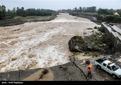 سیلاب و آبگرفتگی در رودسر گیلان