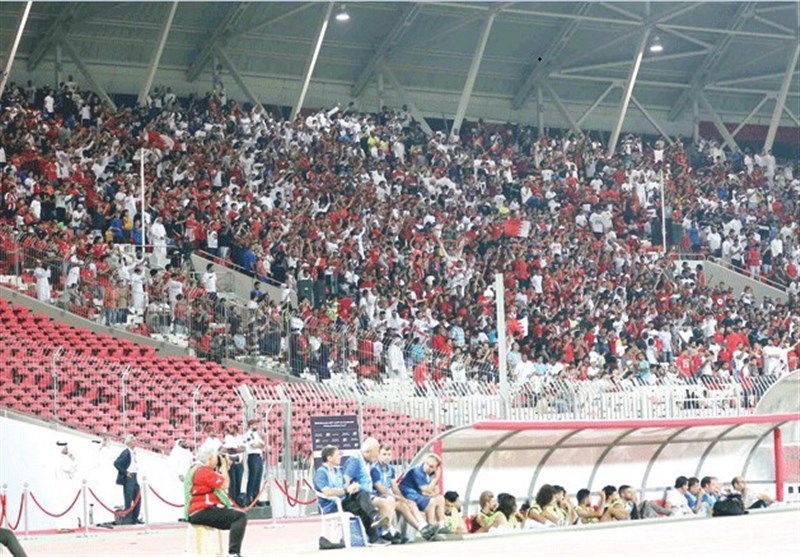 مفسر بحرینی: برای کشاندن تماشاگران به ورزشگاه در بازی با ایران باید دعوتنامه بفرستیم!