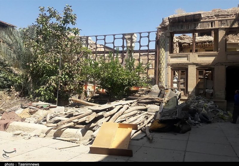 مرکز اصلی تعزیه شیراز در غبار فراموشی؛ احیای حسینیه تاریخی مشیر با همت خیرین