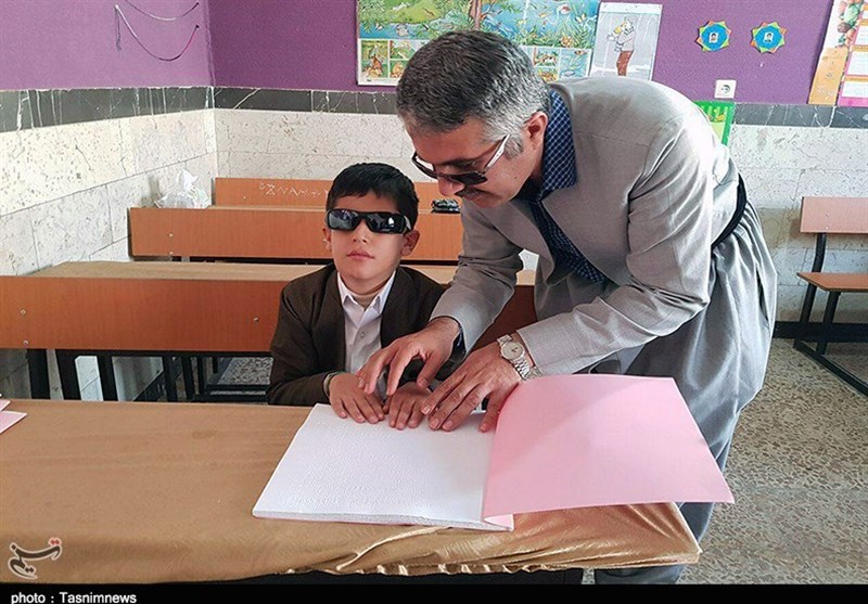 112 دانش‌آموز نابینا و کم‌بینا در کردستان تحصیل می‌کنند