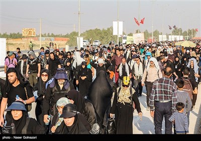 بازگشت زائران اربعین حسینی از مرز مهران