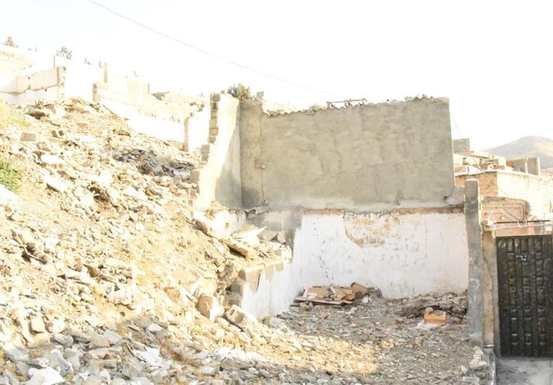 130 پاتوق معتادان متجاهر در منطقه حصار کرج تخریب شد‌