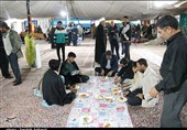 اخبار اربعین 98| توزیع روزانه 10 هزار وعده غذای گرم از سوی گلستانی‌ها بین زائران اربعین در مرز مهران