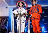 لباس‌های جدید ناسا برای سفر به ماه رونمایی شد + تصاویر