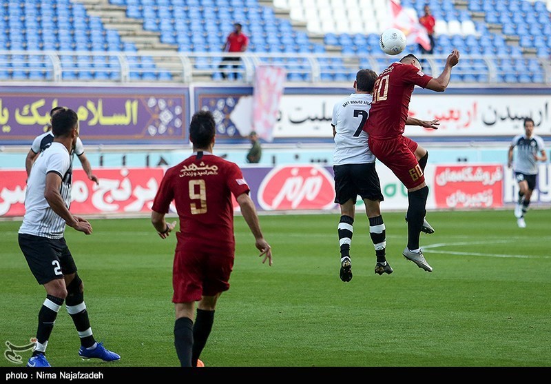 دیدار سپاهان – پرسپولیس برگزار نشد/ پیروزی شهر خودرو مقابل نفت مسجد سلیمان/  استقلال با شکست ذوب‌آهن جای سپاهان را گرفت