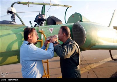 این هواپیما توسط متخصصان سازمان صنایع هوایی نیروهای مسلح و نیروی هوایی ارتش جمهوری اسلامی طراحی و ساخته شده و قرار است به عنوان هواپیمای آموزشی در تعلیم خلبانان جنگنده کشور مورد استفاده قرار گیرد.