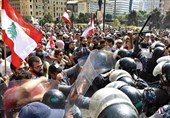 اعتراضات در لبنان وارد سومین روز شد/ دیدار عون با گروهی از معترضان