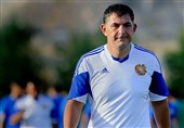کناره‌گیری سرمربی تیم ملی فوتبال ارمنستان