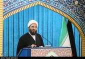 إقامة صلاة الجمعة فی طهران بإمامة حجة الاسلام علی اکبری