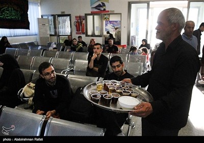 بازگشت زائران اربعین حسینی(ع) از ایستگاه راه آهن همدان