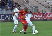لیگ برتر فوتبال| پیروزی فولاد مقابل ماشین‌سازی در نیمه اول
