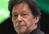 عمران خان از پایان مشکلات اقتصادی در پاکستان خبر داد