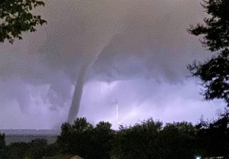 Tornado Ravages North Dallas, Leaving Thousands without ...