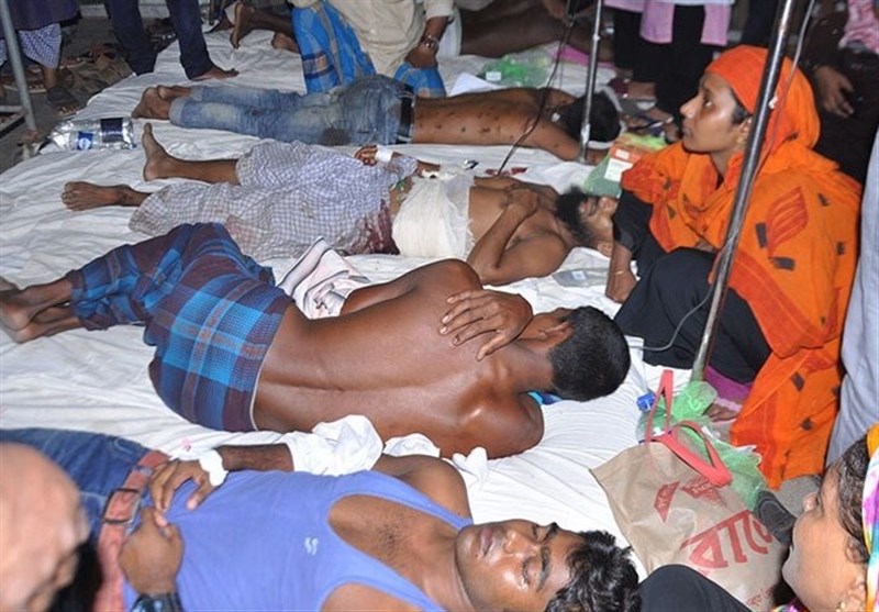 تظاهرات علیه توهین به مقدسات اسلامی در بنگلاش/ 4 مسلمان کشته شدند