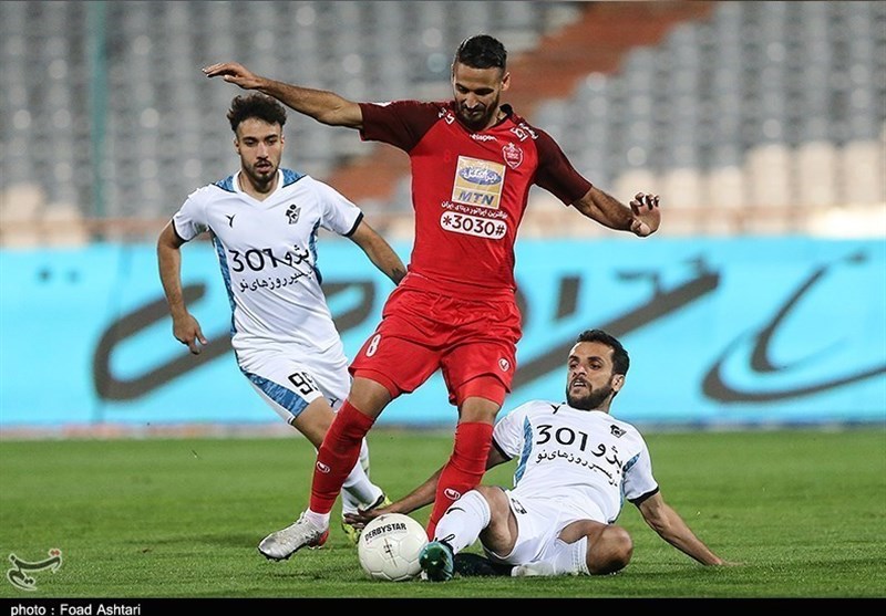 نوراللهی: قول می‌دهم علیپور پنالتی‌اش را در اهواز جبران کند/ نمی‌شود تمام تقصیرها را گردن یک نفر بیندازیم