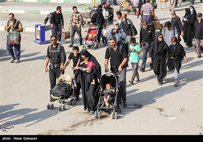 بازگشت زائران اربعین حسینی از مرز مهران