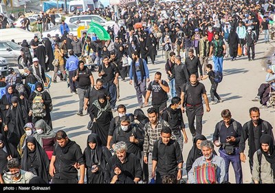 بازگشت زائران اربعین حسینی از مرز مهران