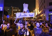 ادامه اعتراضات لبنانی‌ها پس از تصویب طرح اصلاحات حریری/ بیانیه حزب‌الله درباره تظاهرات موتورسواران در بیروت