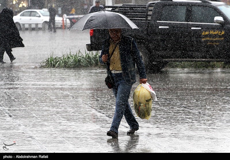 آب گرفتگی در تهران گزارش نشده است