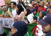تظاهرات گسترده در الجزایر زیر باران شدید / تاکید بر رفتن چهره‌های نظام گذشته
