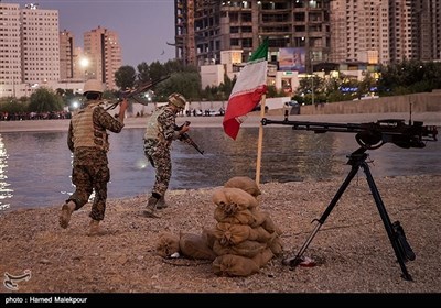 خلیج فارس میں ایرانی مسلح افواج کی مشقیں