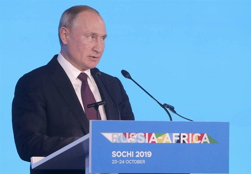 پوتین: روسیه به کشورهای آفریقایی در مبارزه با تروریسم کمک می‌کند