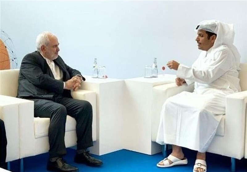Iranian, Qatari Top Diplomats Discuss Closer Ties