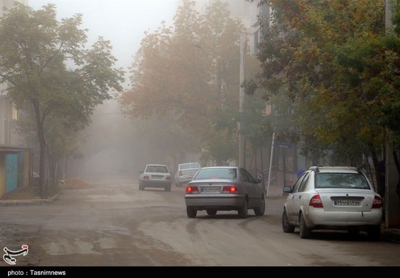 هشدار راهداری استان مرکزی به رانندگان؛ مه‌‌گرفتگی، بارندگی و لغزندگی در جاده‌های استان مرکزی