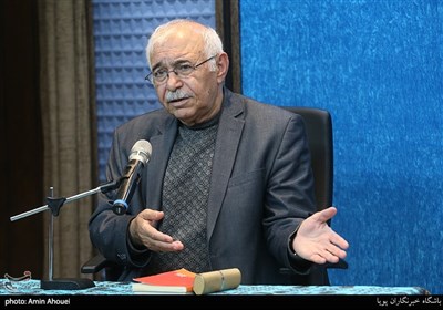  استاد محمدعلی بهمنی شاعر و ترانه سرا